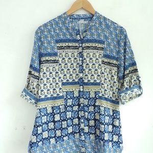 NWT Amanda Blu Women Blouse Blue White Print Small